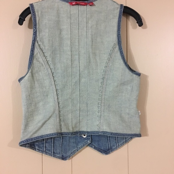 Express Fitted Studded Denim Jeans Vest Si… - Picture 14 of 15
